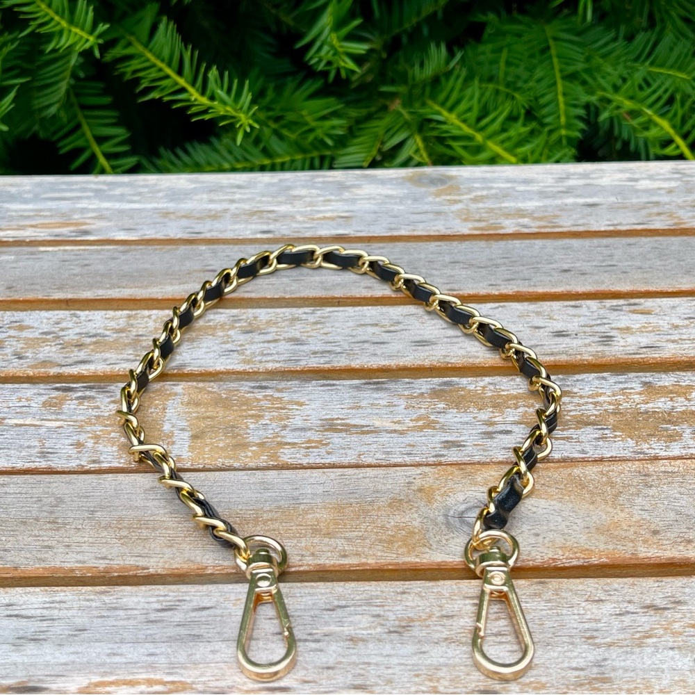 15.5" Gold Tone & Black Faux Leather Braided Wristlet Chain Strap